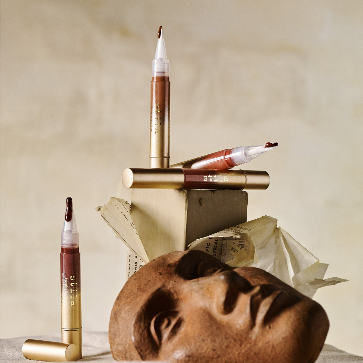  Plumping Lip Glaze - Brown Sugar