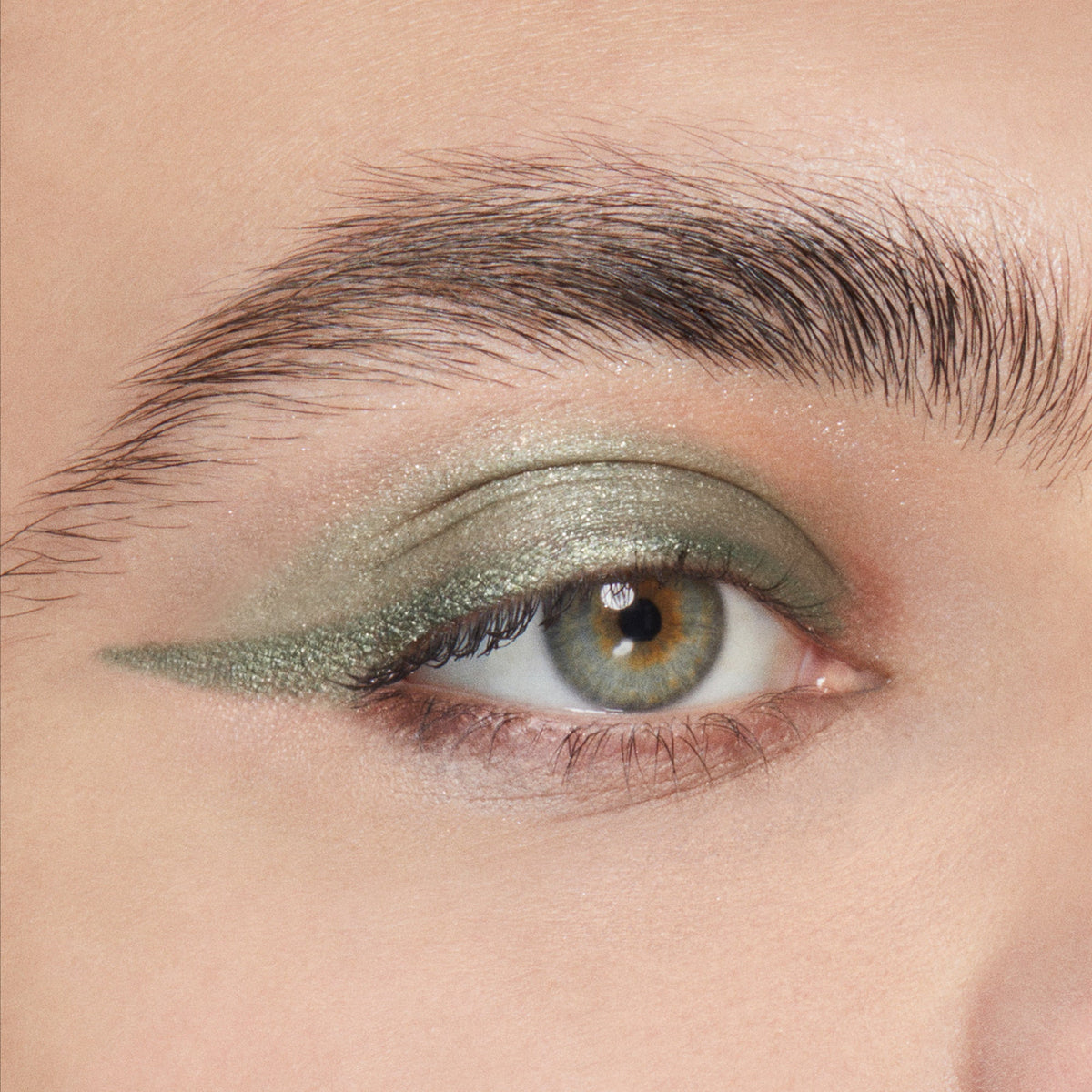  Stay All Day® ArtiStix Graphic Liner - Hula