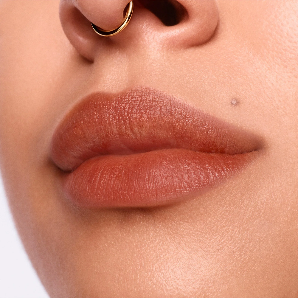  Calligraphy Lip Stain Elizabeth