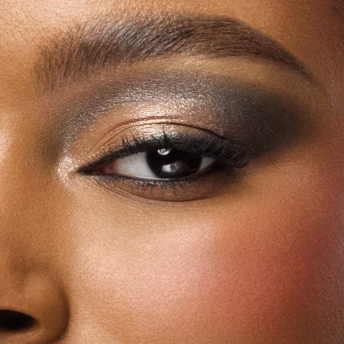  Pocket Play™ Shadow Palette Wild Flowers