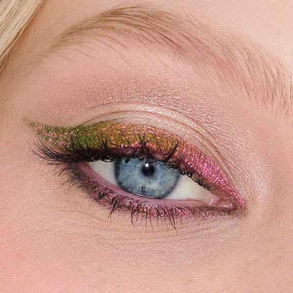  Stay All Day® Chroma-Flash Liquid Eyeliner Firefly